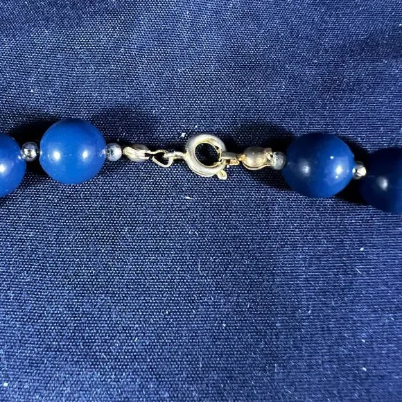 Vintage Midnight Blue Beaded Necklace With Gold-Tone Clasp - Picture 2 of 3